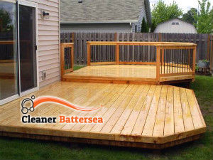 wooden-deck-cleaning-battersea